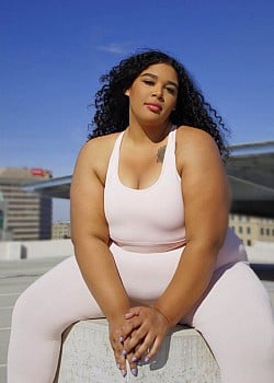 Tina Demoya
